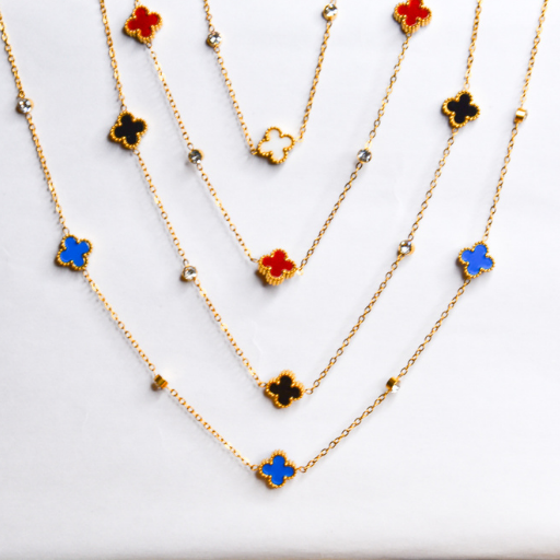 Clover Luxe Pendant Chain
