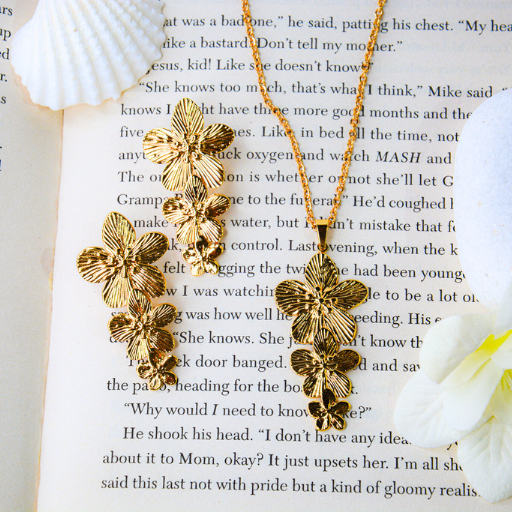 Golden Bloomfall Luxe Set