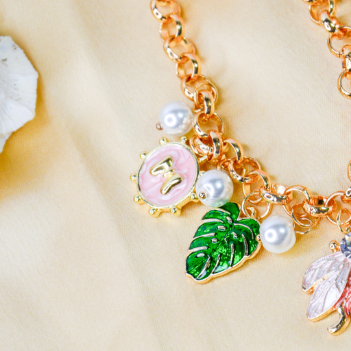 HoneyGarden Pearl Charmbracelet - Image 4