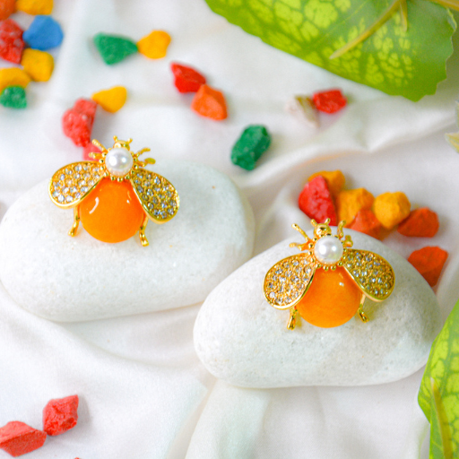 Sunlit Honeybee Pearl Stud Earrings - Image 2